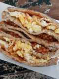Sandwich Nugget & Egg Scramble
