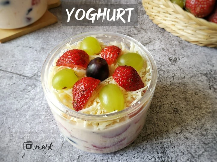 Langkah Gampang Menyiapkan Resep Fruit Salad With Yoghurt yang Menggugah Selera Anti Ribet, Bikin Ngiler