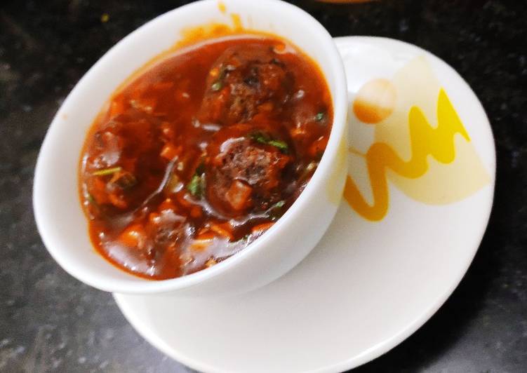 Simple Way to Prepare Any-night-of-the-week Veg gravy Manchurian