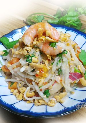 涼拌大頭菜佐海鮮 的食譜成品照片