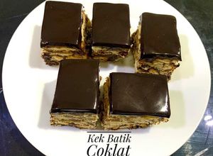 Gambar Kek Batik Coklat Ganache 🍫