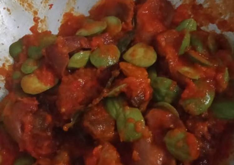 Bahan mengolah Ati ampela pete bumbu merah yang Menggugah Selera