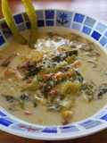 Sopa de lechuga con jamón curado y cansalada