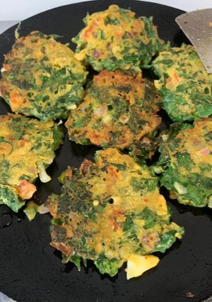 A picture of Karela patta tikki (bitter gourd leaves).