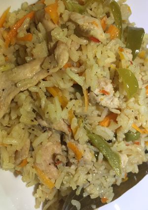 A picture of Chicken fried rice.