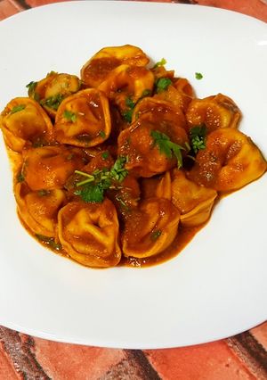 O poză a rețetei Tortellini cu vită și porc în sos de ghimbir!.