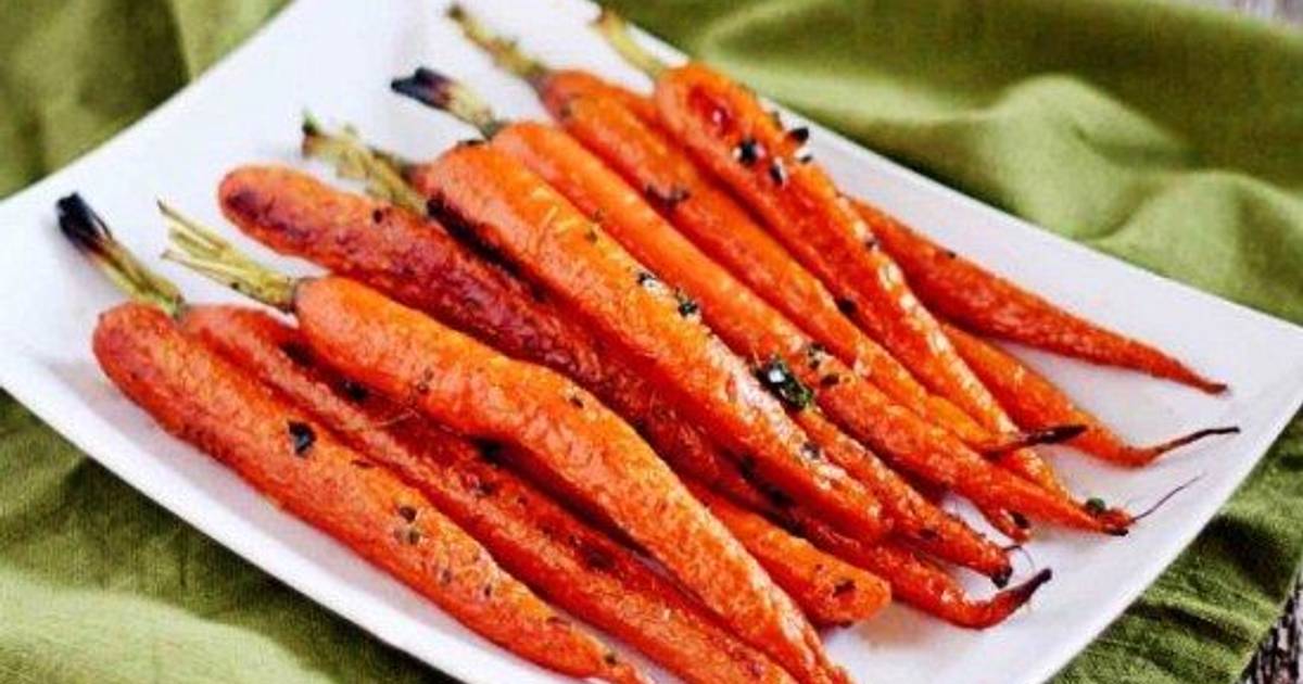 Печеная морковь. Морковь в духовке. Морковь для запекания. Морковка в духовке запеченная.