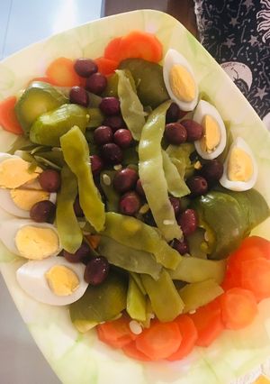 Una foto de ENSALADA TIBIA DE CHAUCHAS Y ZAPALLITOS🤩😋😍