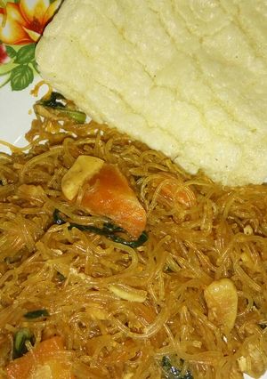 Foto resep Bihun Goreng Pelangi. Bihun SD, bihun yayuk pecel