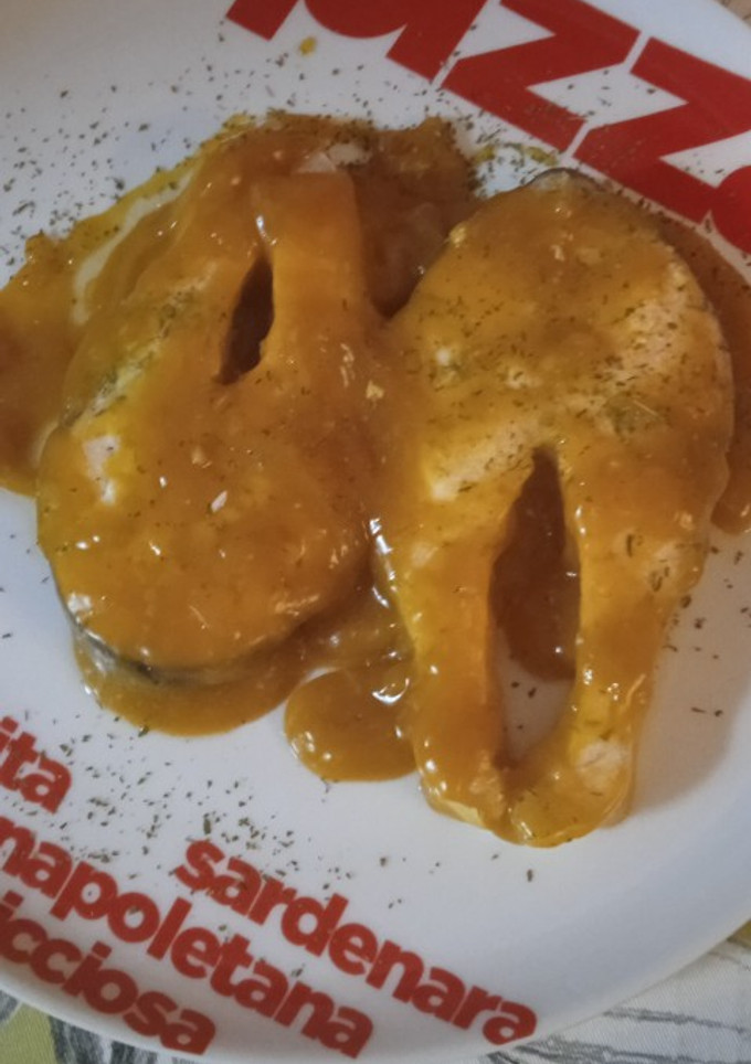 Una foto de Salmón en salsa de naranja y miel😜😋
