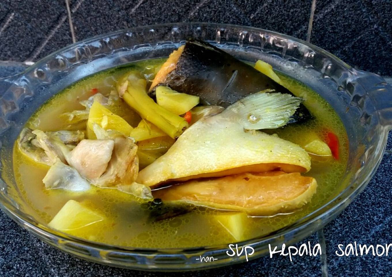Sup Kepala Ikan Salmon, bumbu geprek