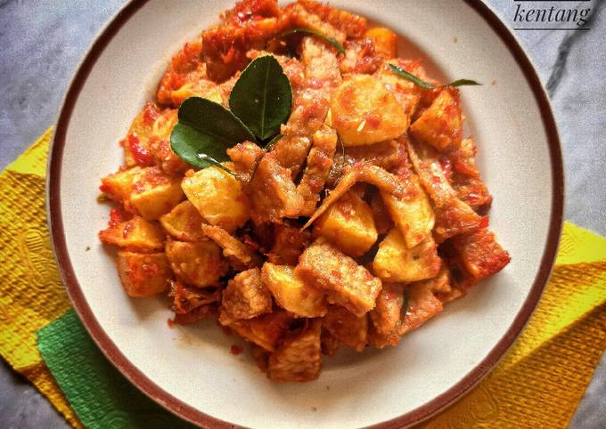 Ini dia! Bagaimana cara membuat Sambal Goreng Tempe Kentang hidangan Idul Fitri dijamin enak