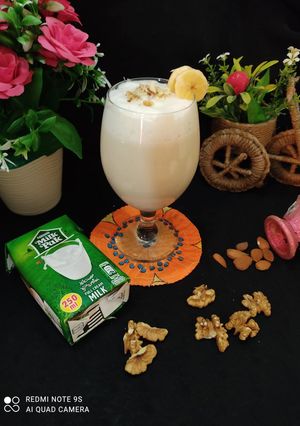 A picture of Banana shake.