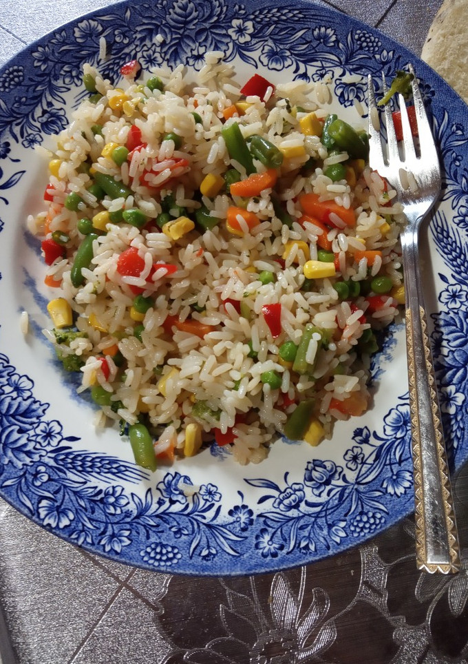 Una foto de Arroz con verduras congelado