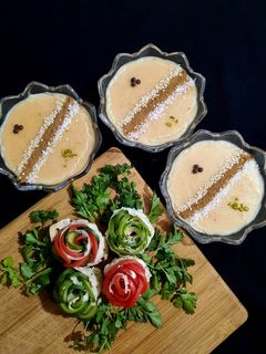 عکسی از دستور فرنی آرد نخودچی