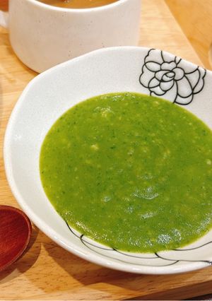 Hình của món Soup khoai tây cải kale.