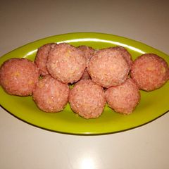 A picture of Nariyal laddo.
