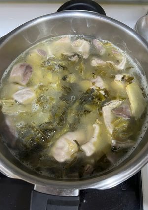 酸菜粉腸豬肚湯 的食譜成品照片