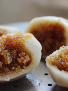 A picture of Kozhukattai /Modak/Steamed Rice Dumpling.