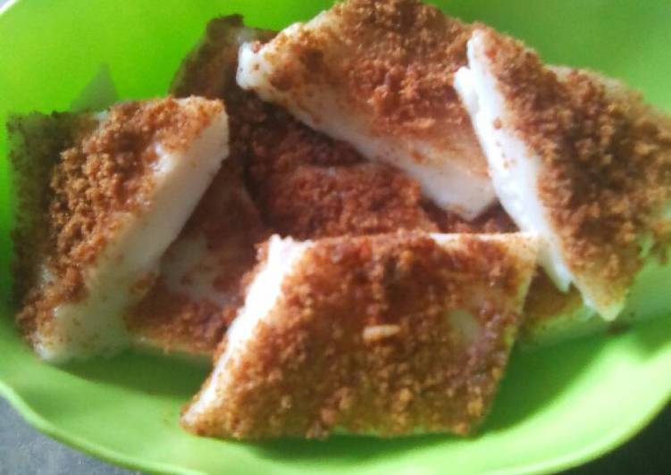 Kue talam tabur abon ikan