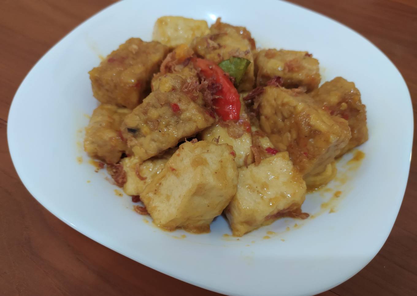 Orem-orem tahu tempe