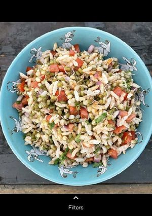 A picture of Healthy Sprouted Moong Bhel.