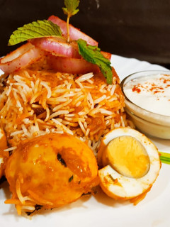 A picture of Egg Dum Biryani.