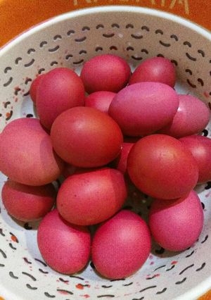 Foto resep Telur merah(ulang tahun)