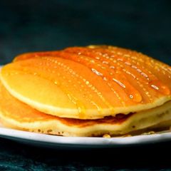 A picture of Ramzan Special : Honey Pancakes for Suhoor / Iftar.