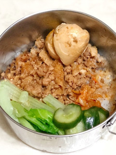 滷肉便當 的食譜成品照片