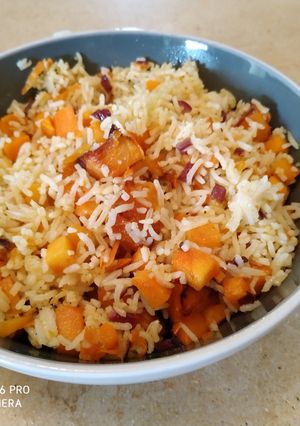A picture of Red Head Rice.