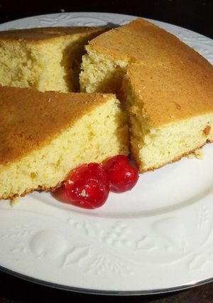 A picture of Honey cake.