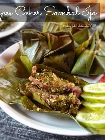 Cara Sederhana Membikin Resep  Pepes Ceker Sambal Ijo yang Bikin Ngiler, Enak Banget