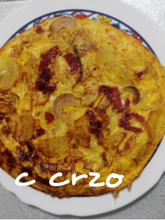 Una foto de Tortilla de patatas, hechas en microondas