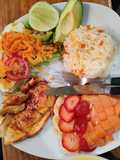 Pechuga a la Plancha con Ensalada y Arroz