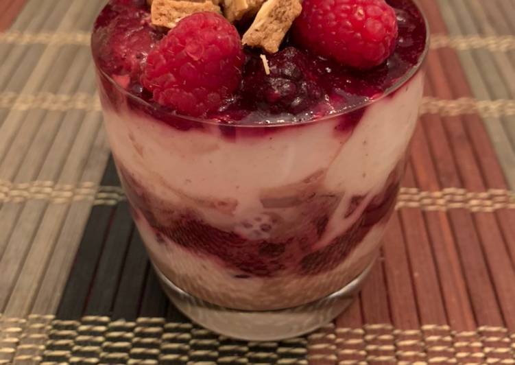 Step-by-Step Guide to Make Perfect Tiramisu with Berries