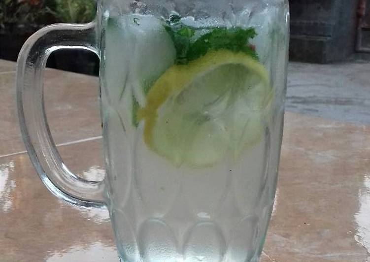 Virgin Mojito