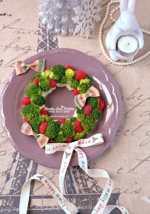 [阿妮塔♥yummy] 餐桌上的聖誕花圈。 的食譜成品照片