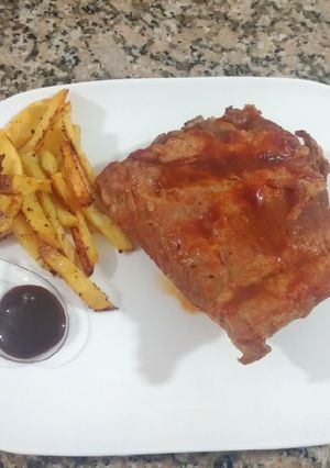 Una foto de Costillas de cerdo con barbacoa ahumada