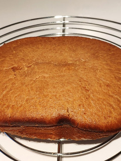 Una foto de Bizcocho de limón con harina de avena integral en panificadora