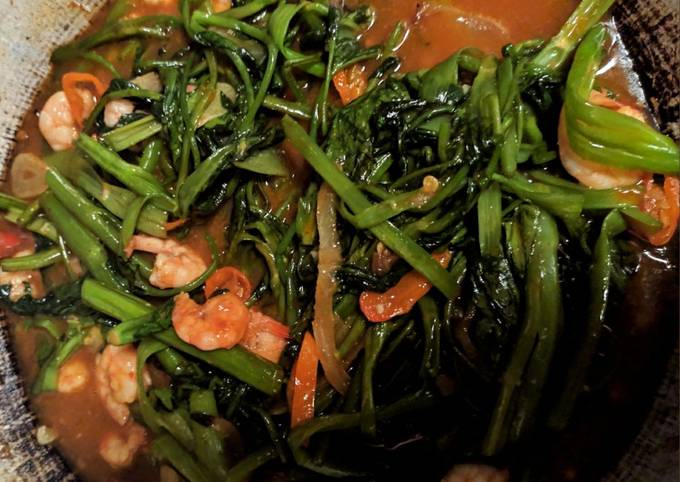 Resep Cah kangkung udang pedas Anti Gagal
