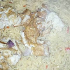 A picture of Indomie with fry egg.