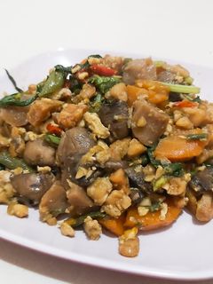 Foto resep Tumis Sayur Telur Tempe Jamur Baso