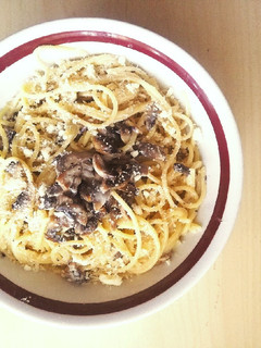 Una foto de Pasta con nata y champis