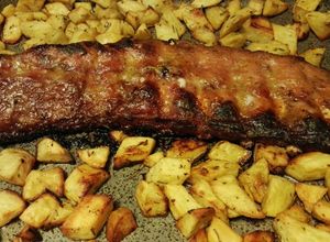 Foto di Costine di maiale 🐷 al forno e patatine