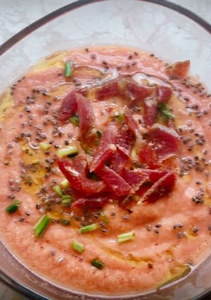 Foto principal de Salmorejo de manzana con chía