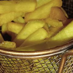 A picture of French Fries.