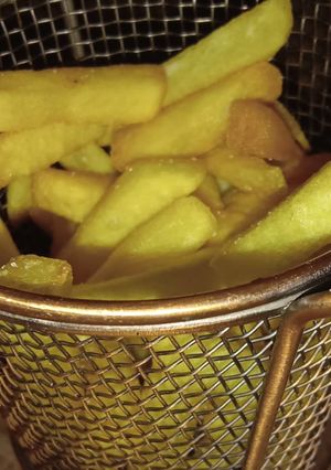 A picture of French Fries.