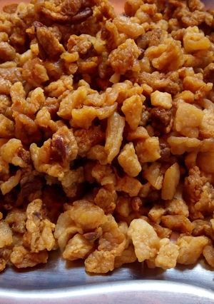 Una foto de Chicharrón y grasa casera