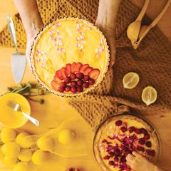 A picture of Nonna Nella's Sunshine Pie.